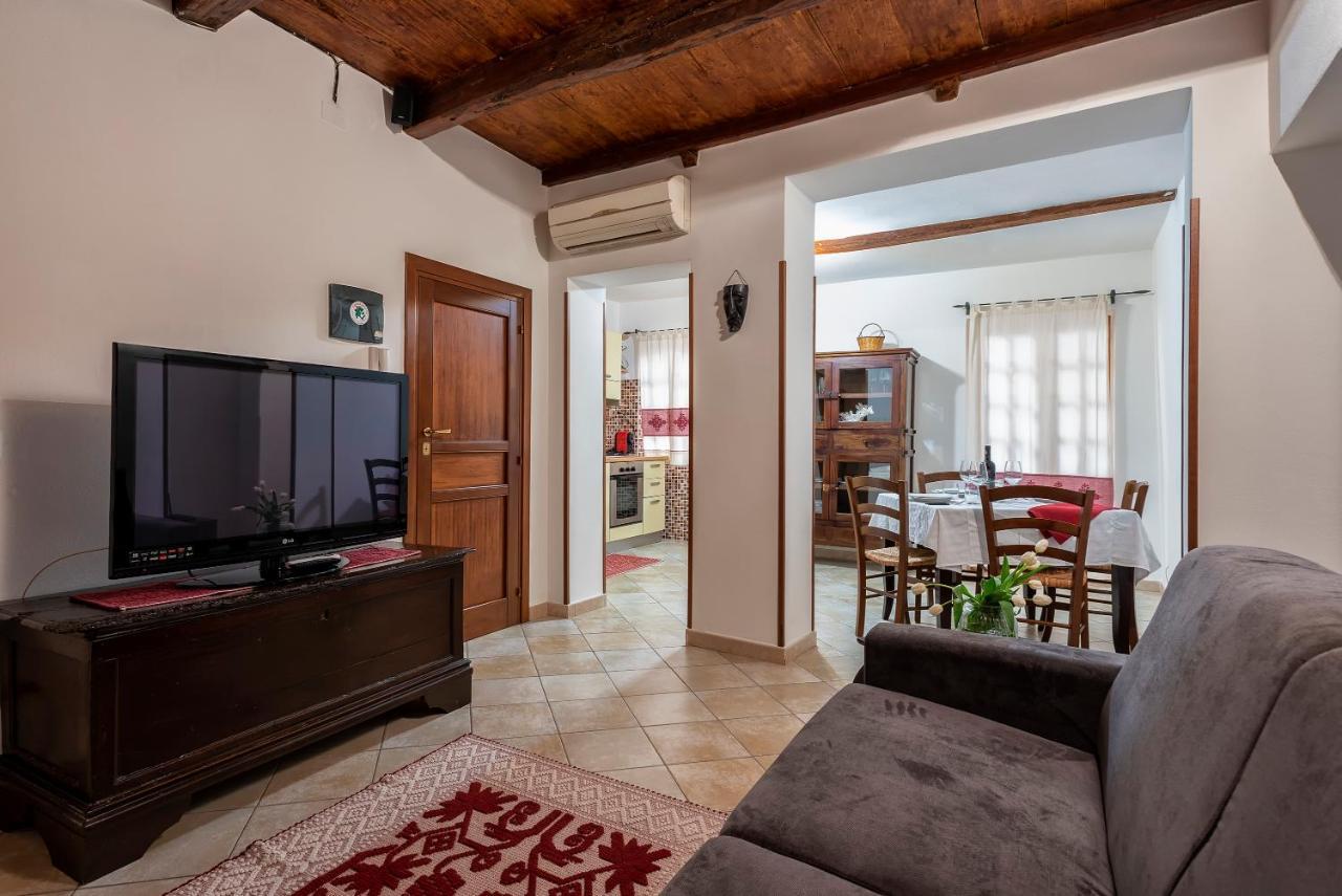 Nonno Efisio Apartment Old Town Alghero Eksteriør bilde